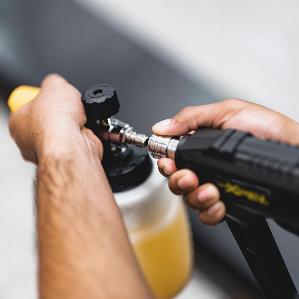 XPEL BIG FOAM OG SPRAYER 2